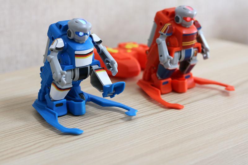 门罗探秘｜足球竞技机器人SIMI评测制作花絮