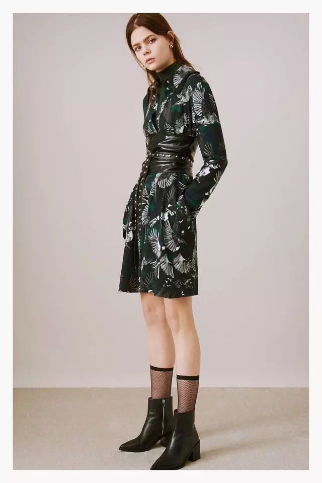 衣服太大太宽可以改吗,衣服太大腰太细