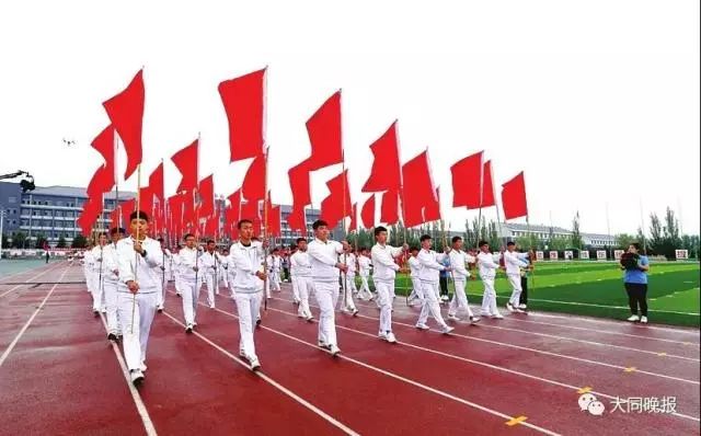 「新闻一锅烩」开发区纬一路预计年底通车｜《青春税歌》唱响税务好声音