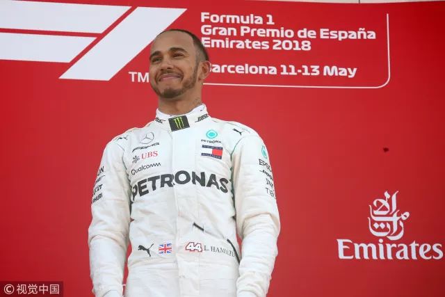 梅奔vs红牛法拉利,f1红牛梅奔法拉利