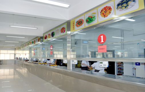 五中和实验高中哪一个好,高中名校