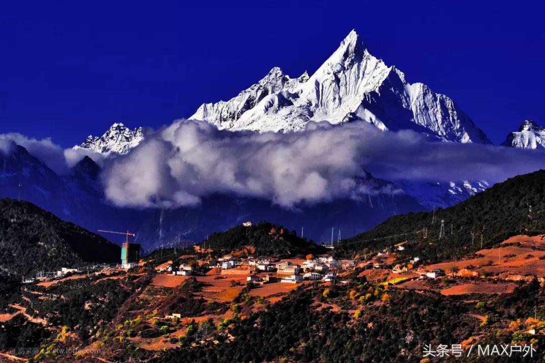 抖音上值得去的旅游景点,五色神湖景区