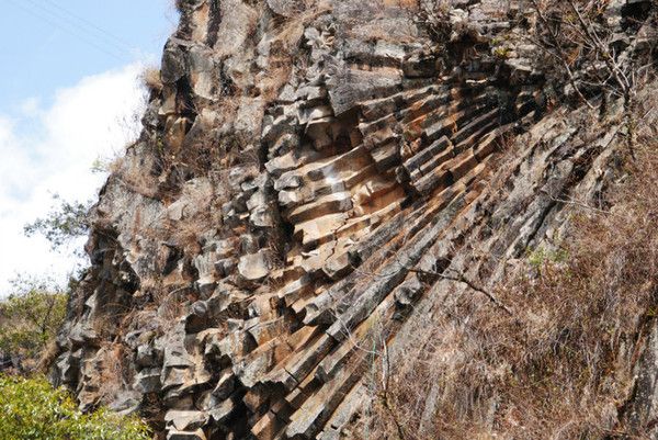 “情不知所起,一往而深”:腾冲旅游吃住行攻略拿走不谢