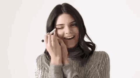 怎么才可以把眼影画的那么好看呢,今年流行的眼影这样画美丽不挑人