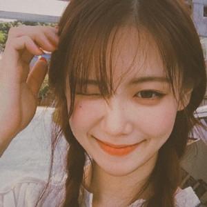 女生被种草莓时在想什么？