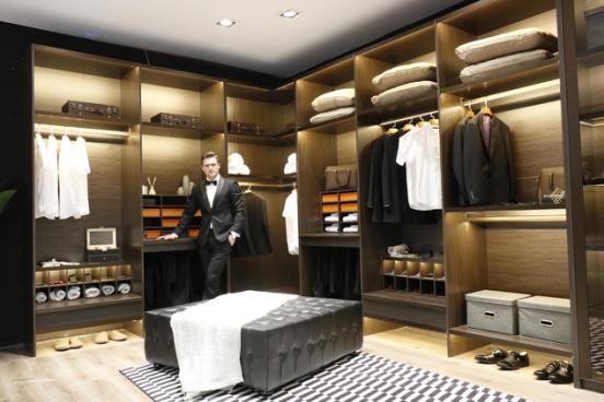 加盟什么定制衣柜品牌比较好赚钱,整体定制衣柜怎么加盟代理