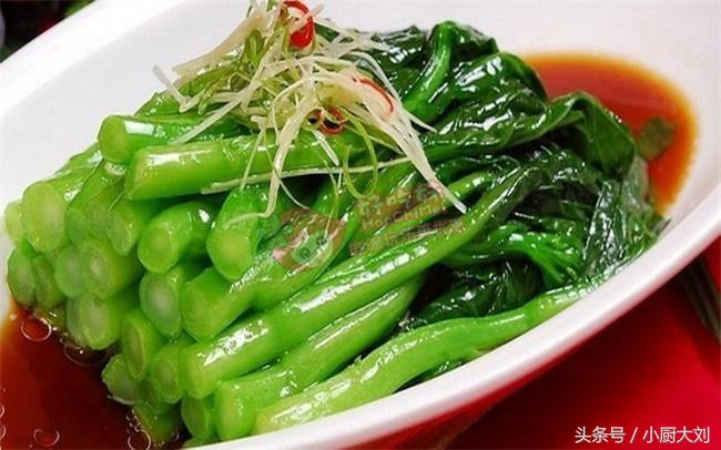 怎样炒青菜可保持碧绿并坚挺爽口,教你一招青菜这样炒