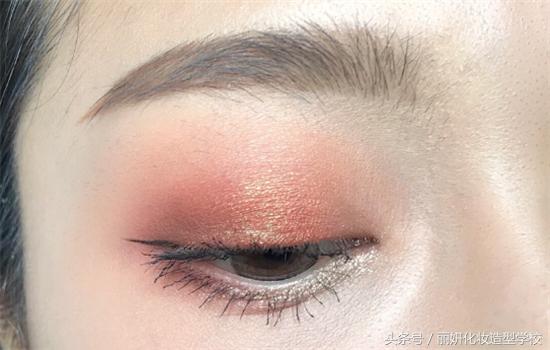 不同眼妆画法长圆眼妆随意切换,新手必学的六种眼妆基本画法