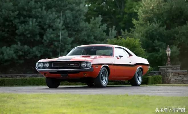 道奇挑战者新款旧款对比,道奇挑战者怀旧款有什么亮点