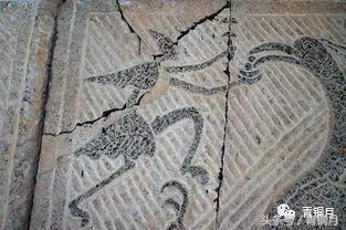 两千年前的南阳人就穿超短裙，吃羊肉串，踢足球……引领天下时尚