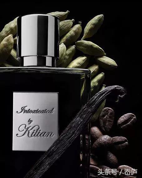 咖啡味不浓郁的香水有哪些,比较清新的茶香味的香水