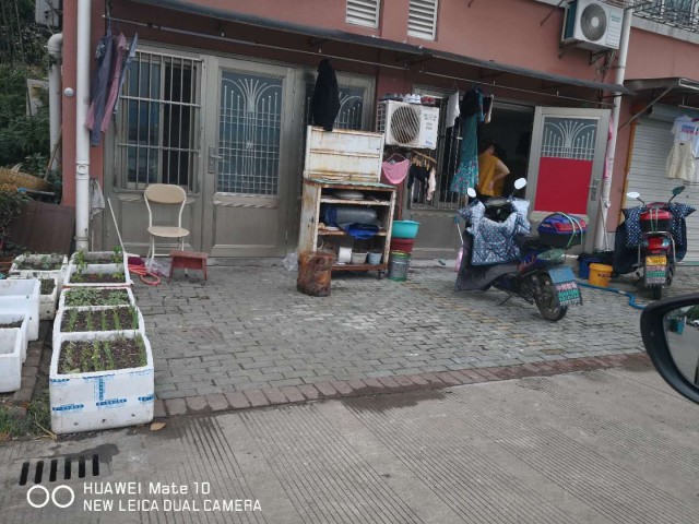 80%以上车库住人、开作坊，北仑中河丽园小区部分业主直呼：我们的小区怎么这么乱！