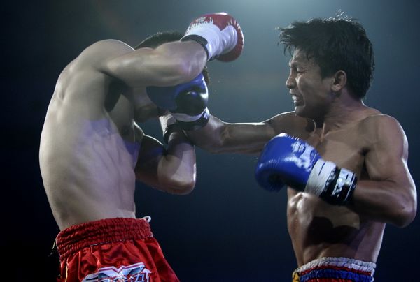 泰拳王勒德斯拉金腰带,闪电勒德斯拉ko集锦