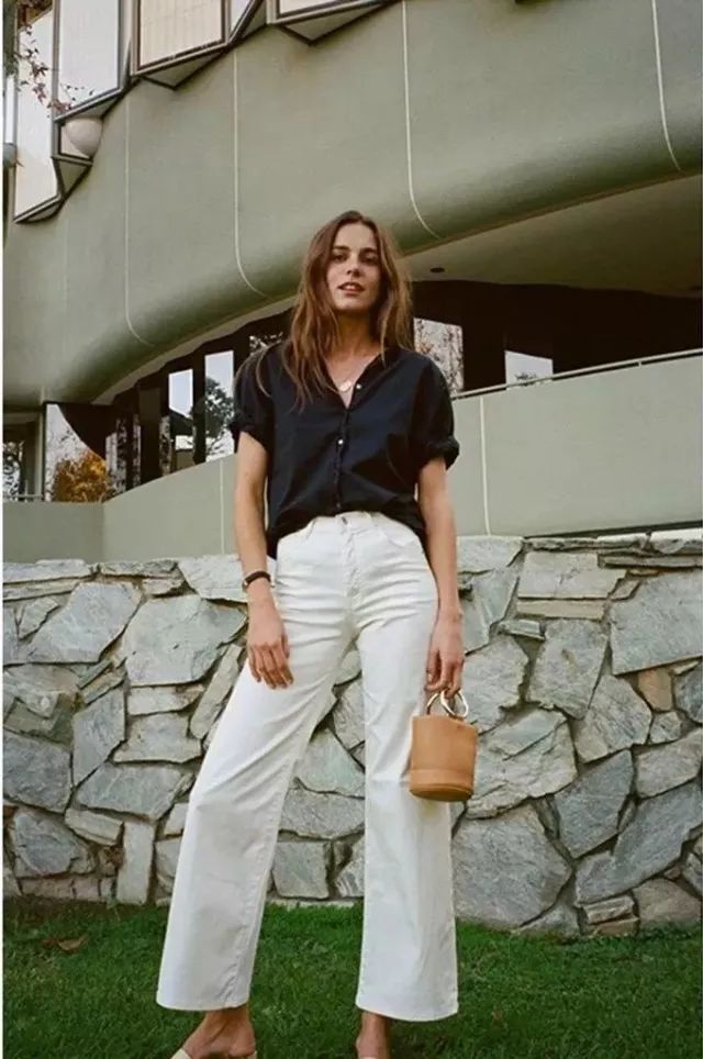 白裤子怎么穿不显胖,怎么穿都显瘦的裤子