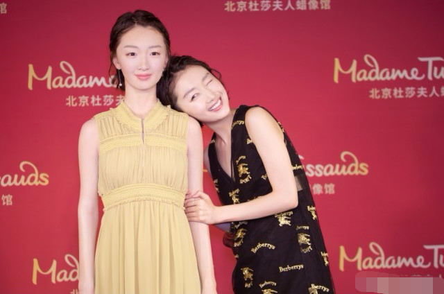 杜莎夫人蜡像李宇春,蜡像很丑的明星