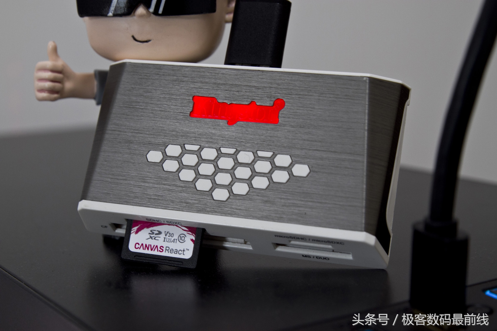 金士顿sdr2相机卡,金士顿sd卡140mb够用吗