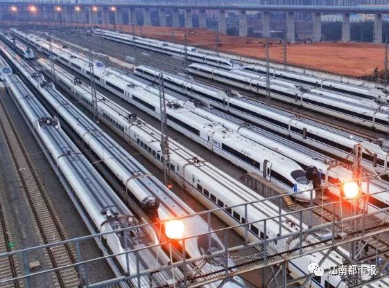 端午节福利与放假通知,端午假期将至收好提示