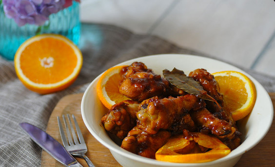 家装品牌银装速果的厨子开课堂了！教你如何用橙子做出美食！