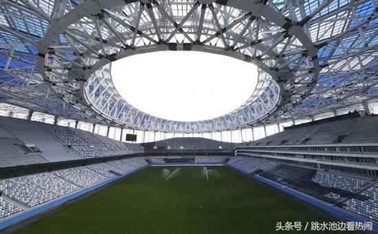 足球世界杯将至场外噱头吸睛诸多“第一次”创造历史