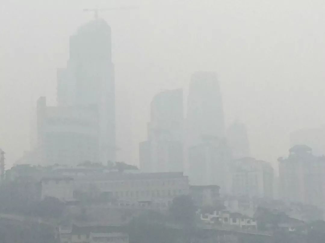 重庆夜景真的比香港好看吗,重庆夜景为什么比香港还繁华