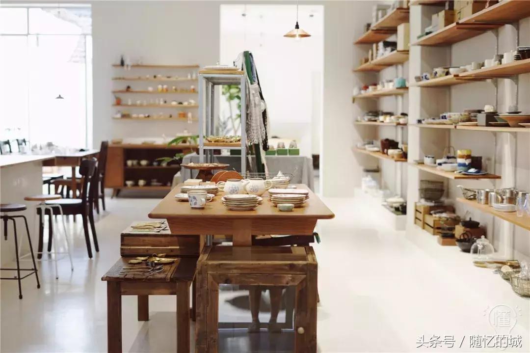 除了挖走北上广的年轻人，杭州还要掏空他们的钱包