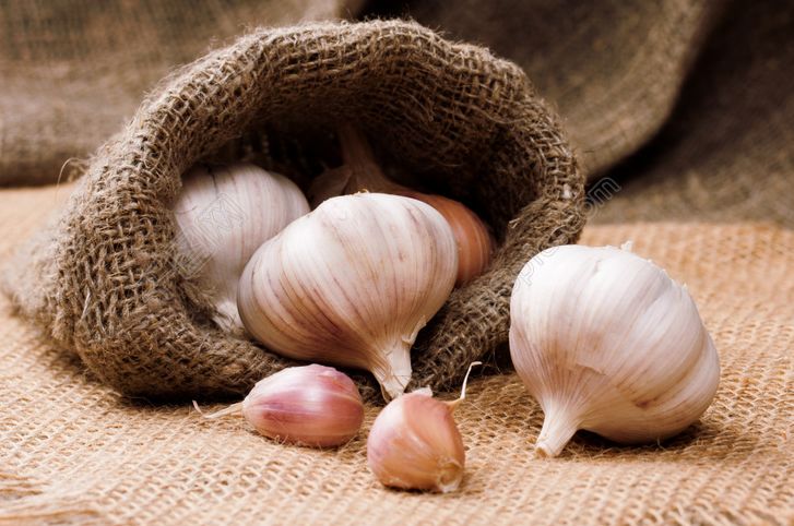 大米怎样放不生虫又好吃,大米放上这些东西就不怕生米虫