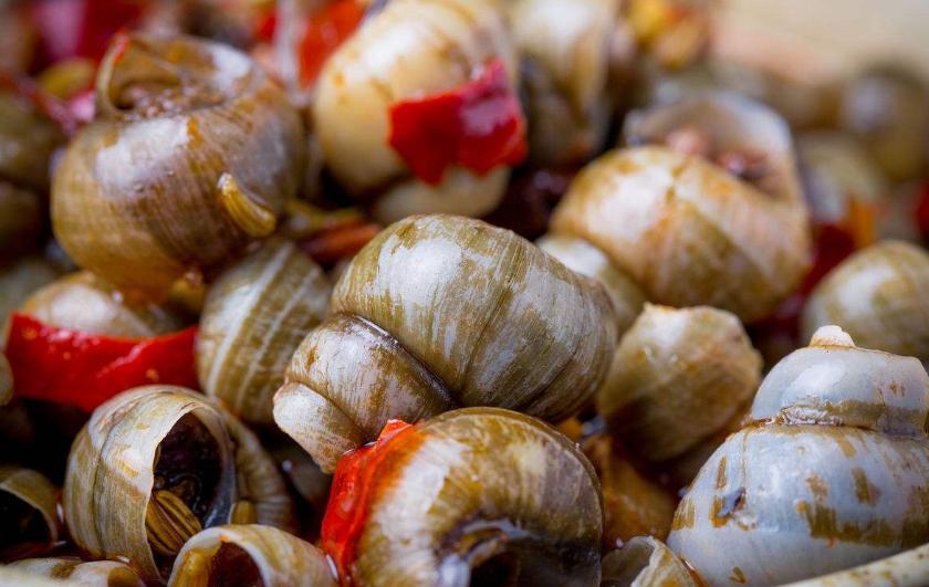 炒田螺的正确方法,怎样洗田螺做田螺好吃