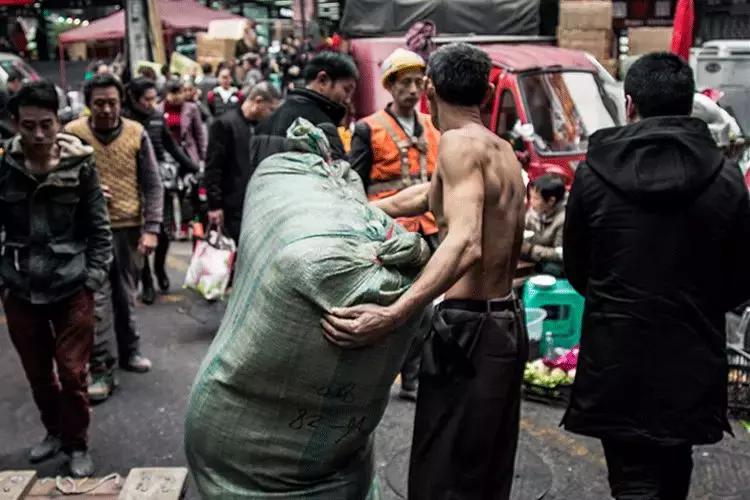 有人的地方就有江湖配图,有人的地方就有江湖原版视频