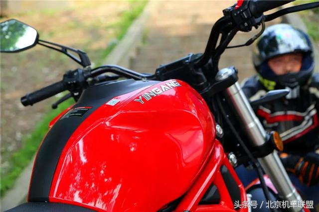 银钢2019款小怪兽yg150-23a,银钢大怪兽yg250极速