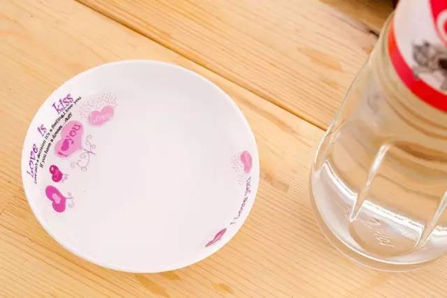 下雨天鞋子容易湿怎么处理就干了,下雨天鞋子湿了怎么除臭