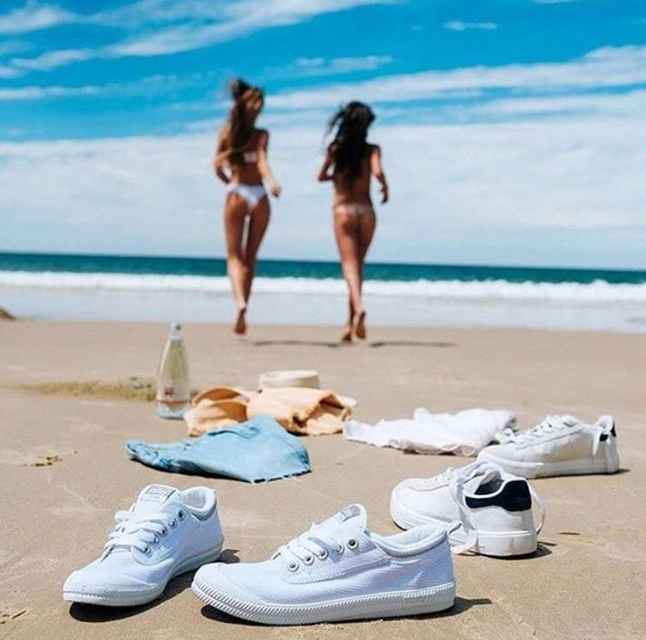 明星同款休闲鞋推荐,明星推荐的平价鞋