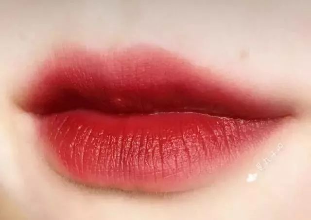 越用越惊艳的美妆好物推荐,这些只要十块的超冷门国货