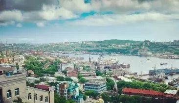 中俄兴凯湖马拉松之夜篮球视频,中俄友谊之桥