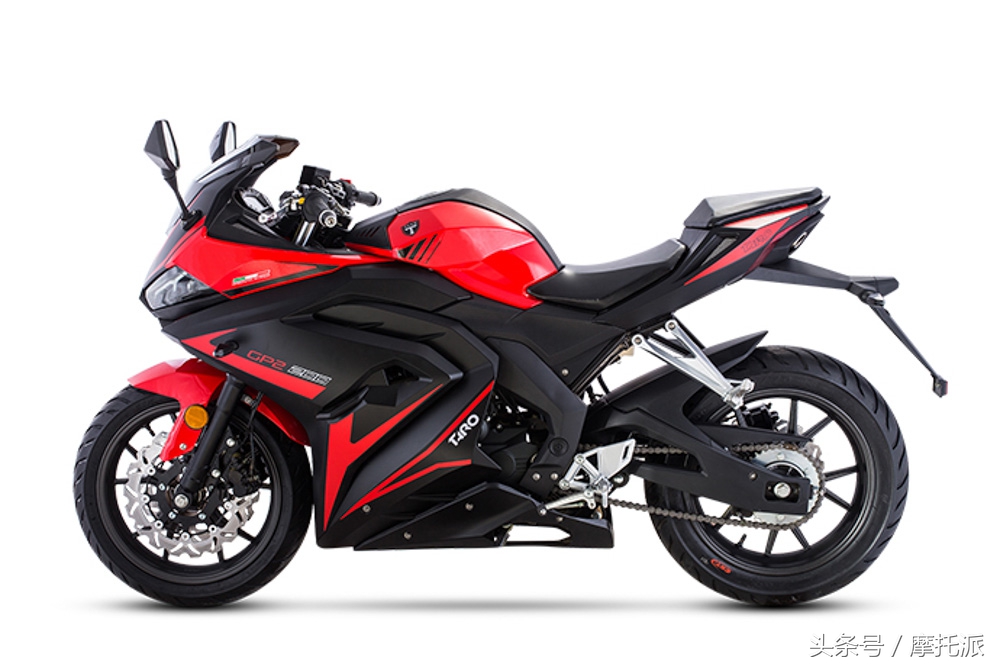 中国不只有嘻哈,看台媒如何评价浙江三线摩企的“致敬”系列