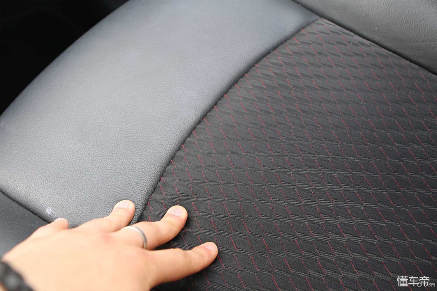 蓝鸟原厂音响调节最佳效果,2018款日产蓝鸟车基本常识