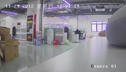 罗技摄像头c1000e画面模糊,倒车摄像头不清楚模糊怎么处理