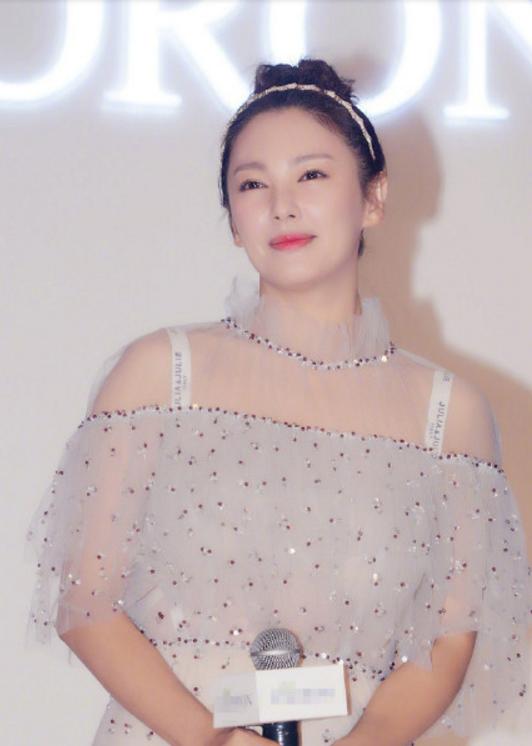 张雨绮范冰冰攻气十足,张雨绮推荐过面包吗