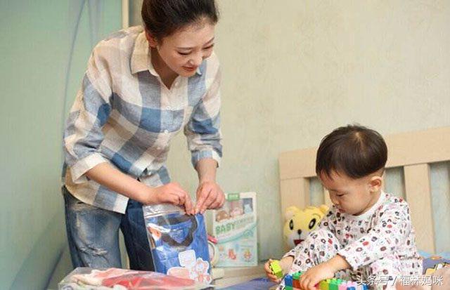 只有宝妈才知道带娃的心酸,盘点宝妈带娃时的温馨瞬间