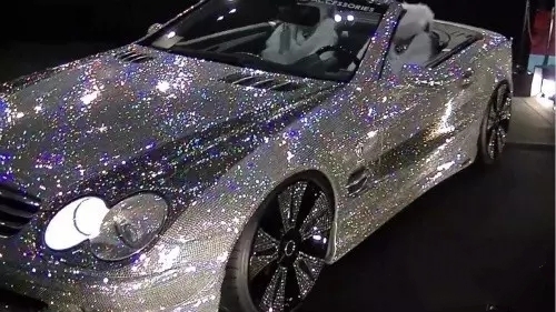 施华洛世奇彩钻是玻璃嘛,施华洛世奇是玻璃还是钻