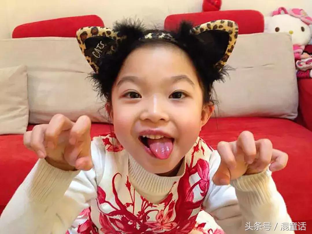 漫画｜混小贝漫游世界：当喵星人乱入水族馆···