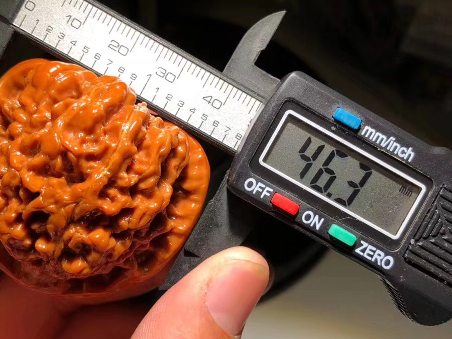 王勇官帽核桃有什么特点,极品王勇官帽核桃