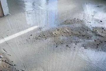 水泥墙面鼓包开裂怎么补救,水泥墙面开裂有什么补救办法