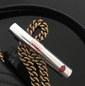 12支不一样的颜色显白口红,12支口红试色这几支简直丑到爆炸