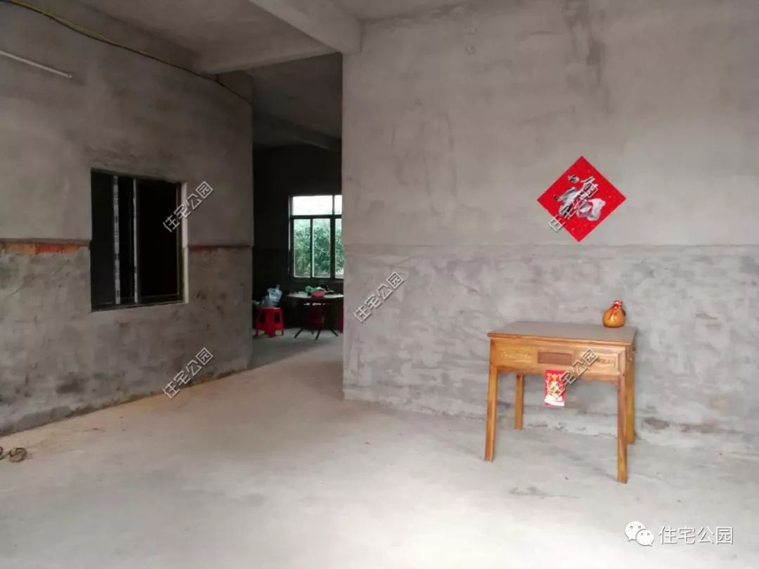 在农村老房子加盖三层,农村一层平房怎么加盖成别墅