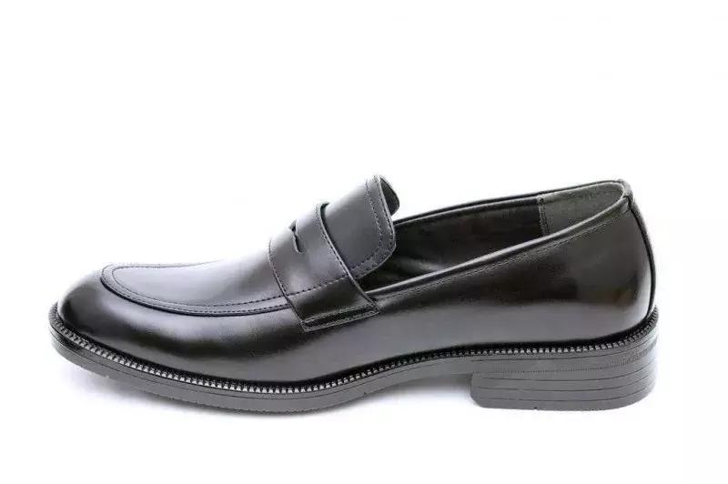 放假是什么?不存在的!最全男鞋分类送给你!