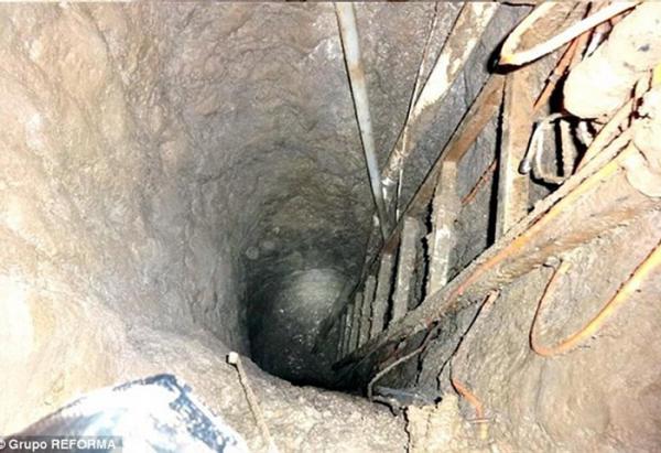 “黑天鹅”行动:“龙套”抢走一切戏码的闹剧