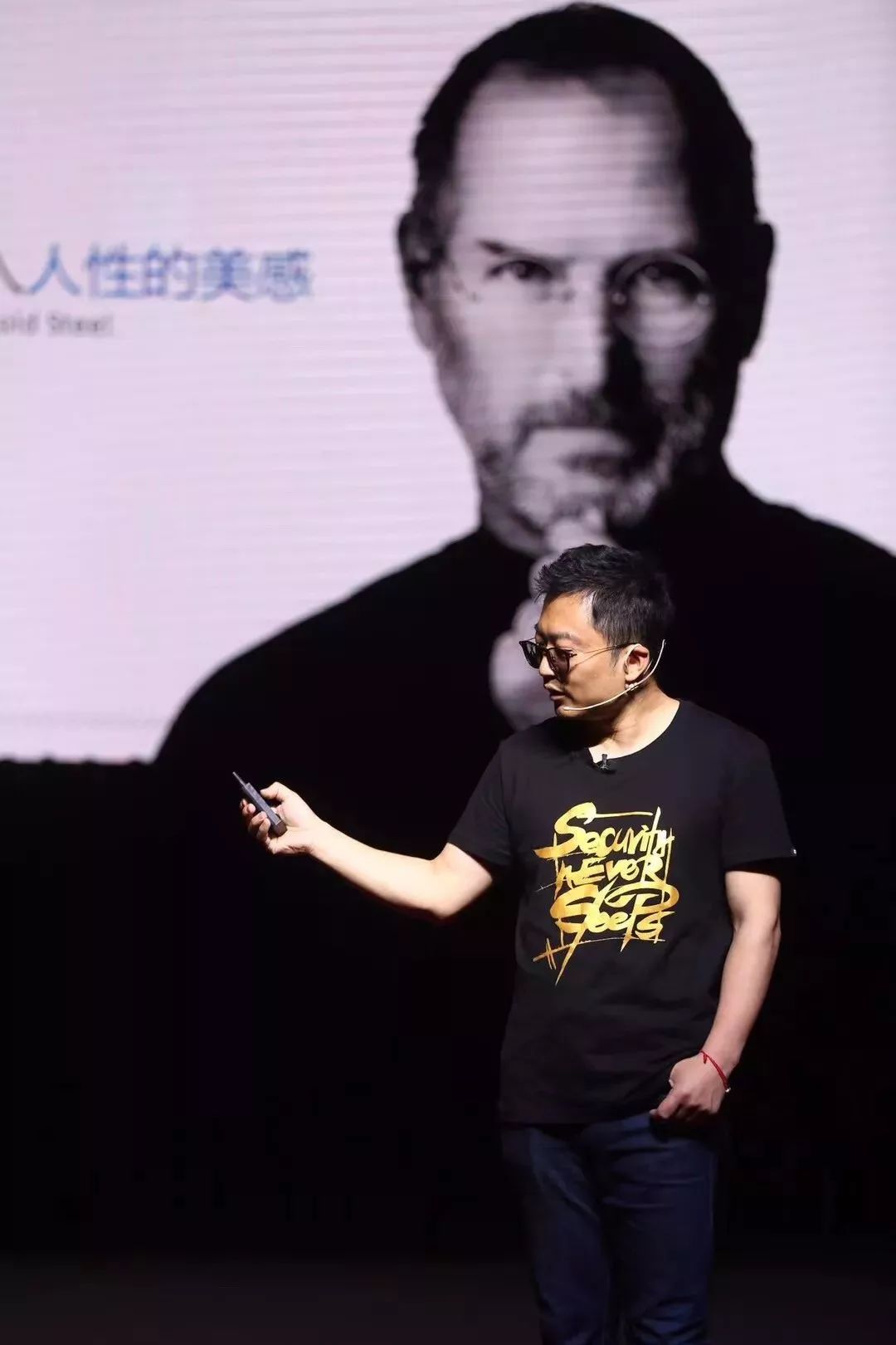 杭州人对未来的好奇心彻底爆发！10多万人在江边“看到了未来”！