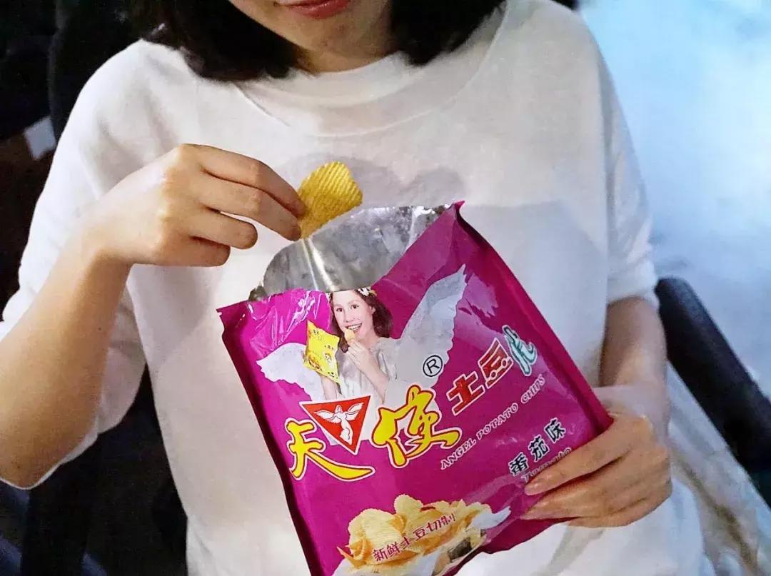 这些包装土土的国货零食，有你的童年吗？