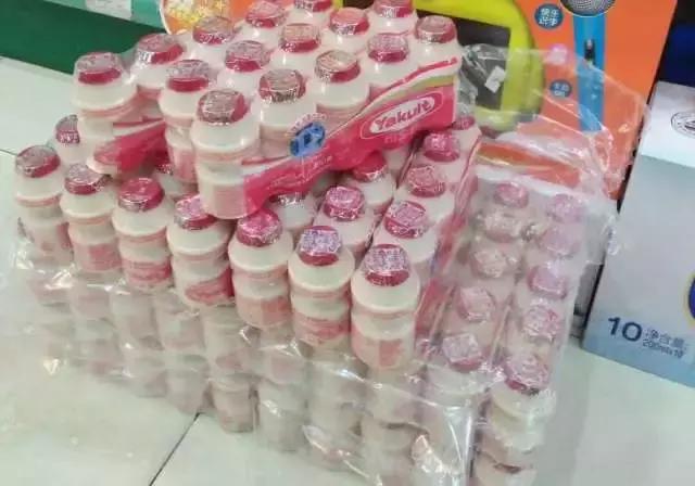 喝常温水好吗,喝常温水应该比喝热水健康吧