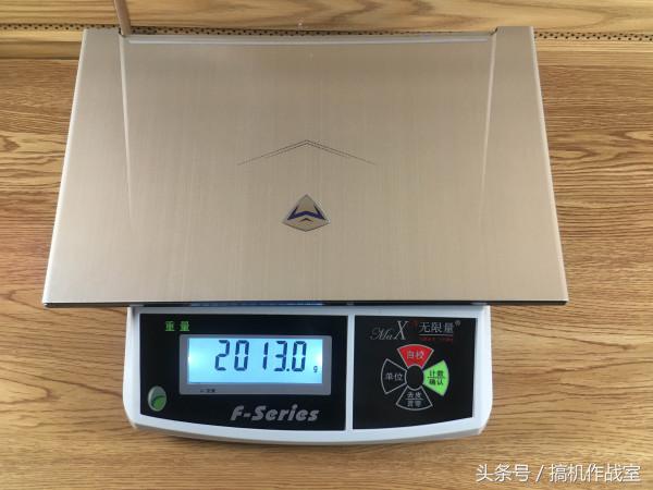 机械师f117-b全面屏,机械师f117-v全面屏游戏本9代